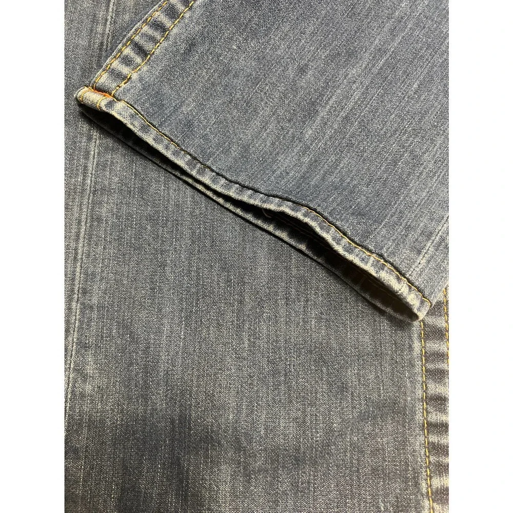 True Religion - Straight Leg Super Natural T-Flap Pocket #101700 Size 36
